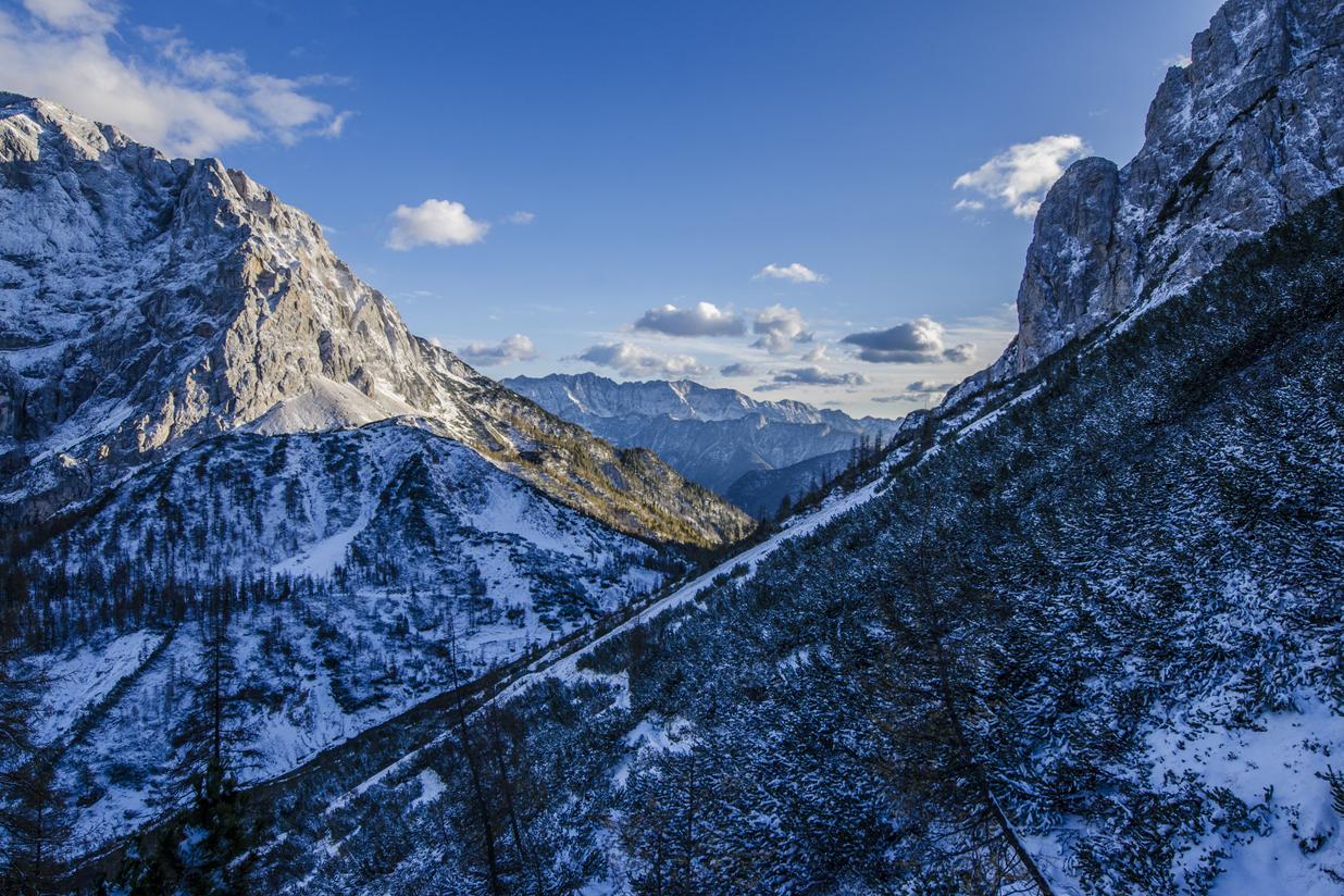 Mollitia voluptates expedita dolore reprehenderit accusamus et